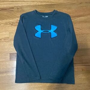 Under Armour youth boys large long sleeve shirt